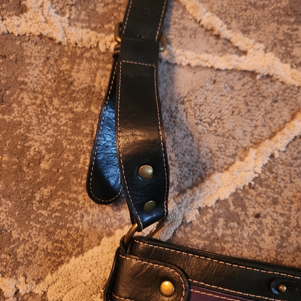 Axcess shoulder bag - Picture 4 of 6